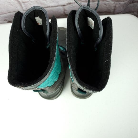 The North Face Thermoball Shellista boots size 4 - Picture 8 of 10